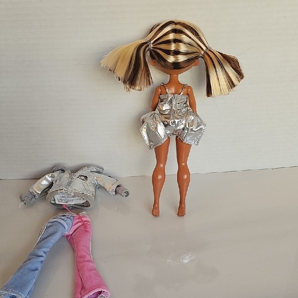 L.O.L. Surprise! Doll - Picture 4 of 8